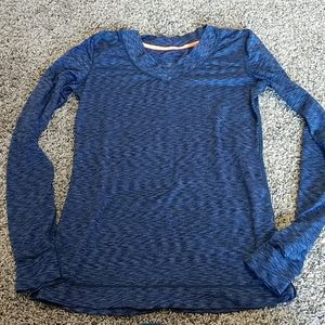 Cuddle Duds long sleeved shirt, small